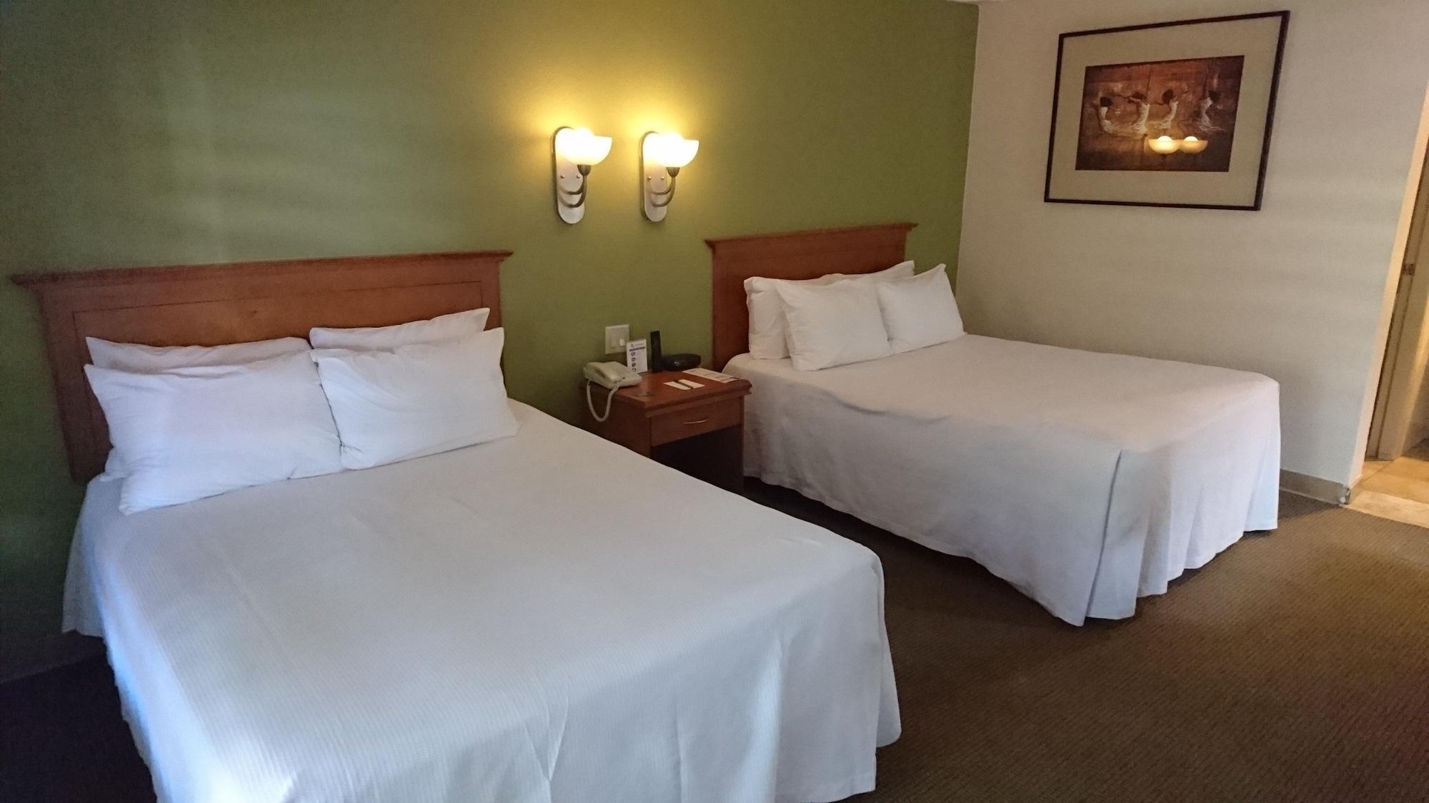 Hotel Calafia Mexicali Kültér fotó