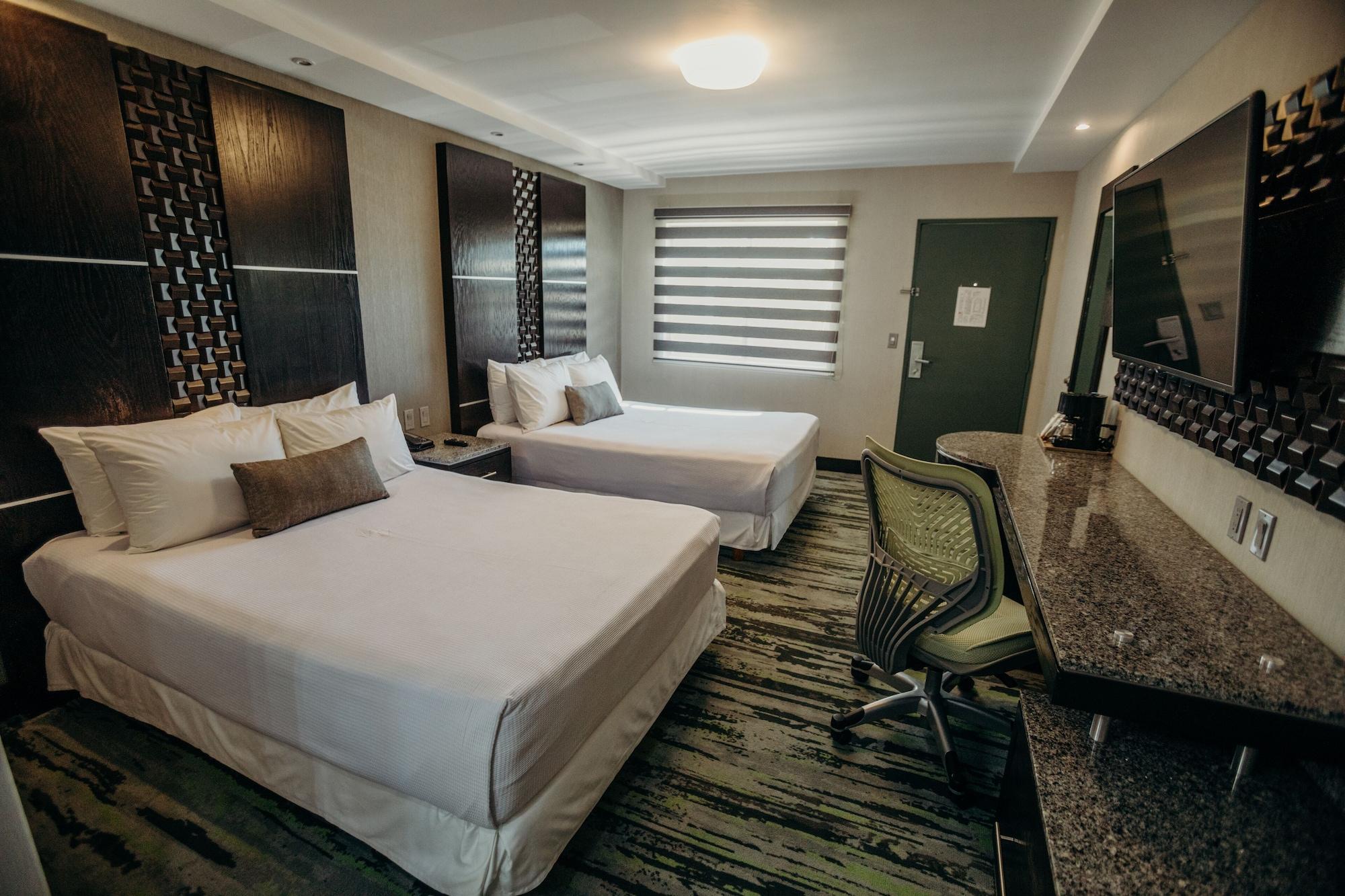 Hotel Calafia Mexicali Kültér fotó