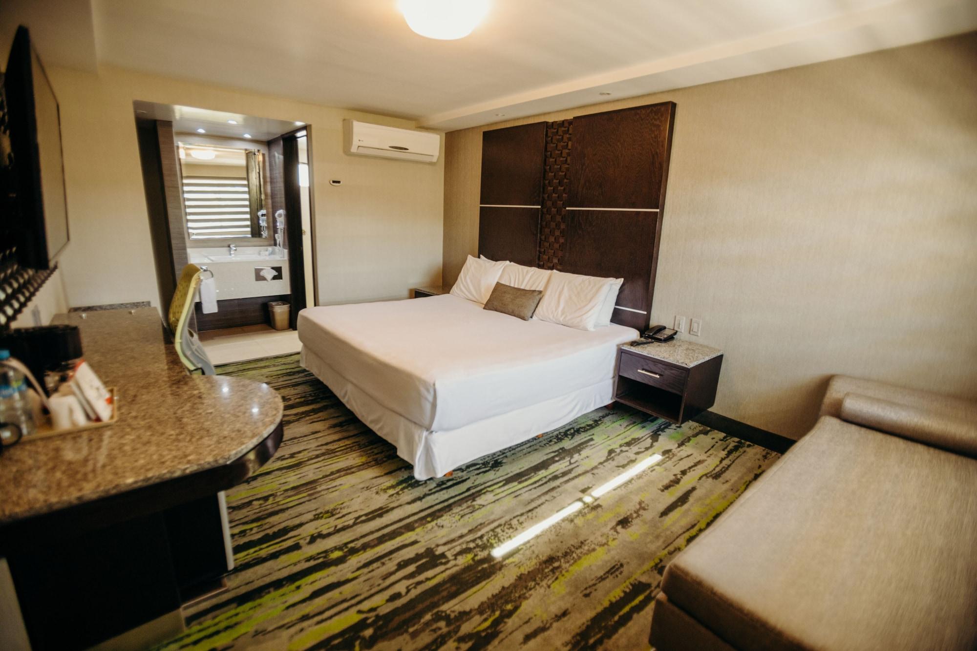Hotel Calafia Mexicali Kültér fotó
