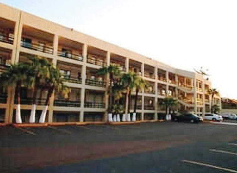 Hotel Calafia Mexicali Kültér fotó